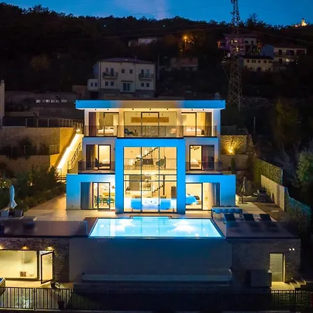Villa Naya With Heated Pool And Hot Tub Veprinac